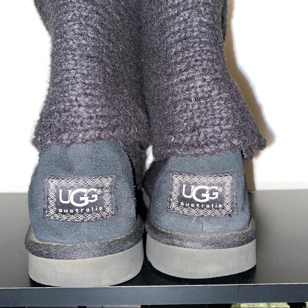 Ugg classic cardy boots black 7